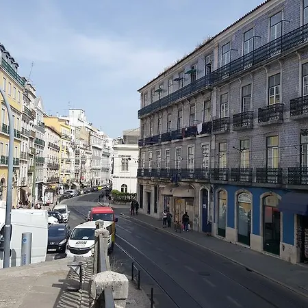 Finestay Bica Apartamento *